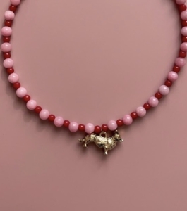 Naszyjnik z corgi.jpg